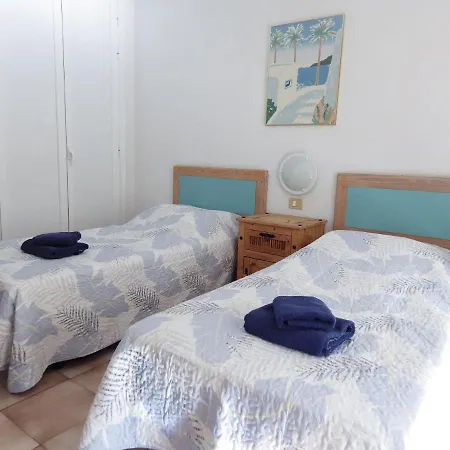One Bedroom With Large Balcony Apartament Los Cristianos (Tenerife)