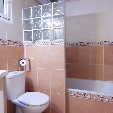 One Bedroom With Large Balcony Apartament *