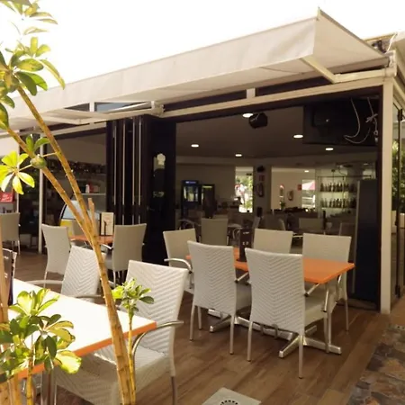Apartament One Bedroom With Large Balcony